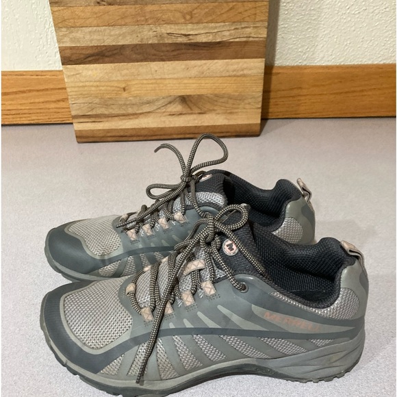 Women’s Merrell  sirens edge, size 8.5. - Picture 2 of 7